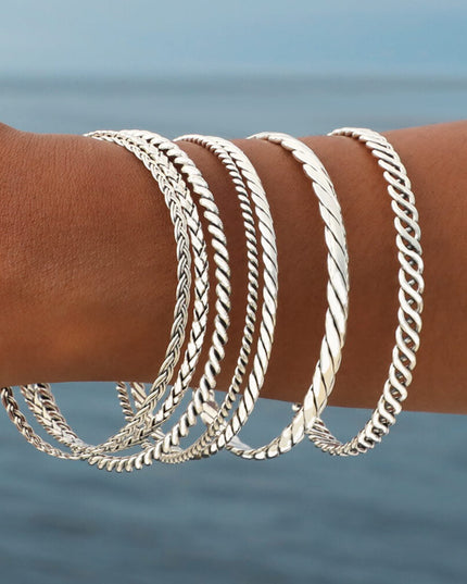 Silver Planets 925 Sterling Silver Women’s Bangles – Planet-Inspired Designs (Mercury, Venus, Mars, Jupiter, Saturn, Uranus, Neptune), Multiple Sizes