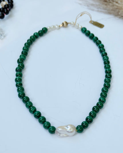 Malachite Pearl Necklace with Baroque Pearl & 14K Gold Clasp – Hand-Knotted on Silk