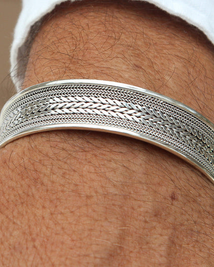 Elegant Wide Cuff Bracelet – Solid 925 Sterling Silver Unisex Design