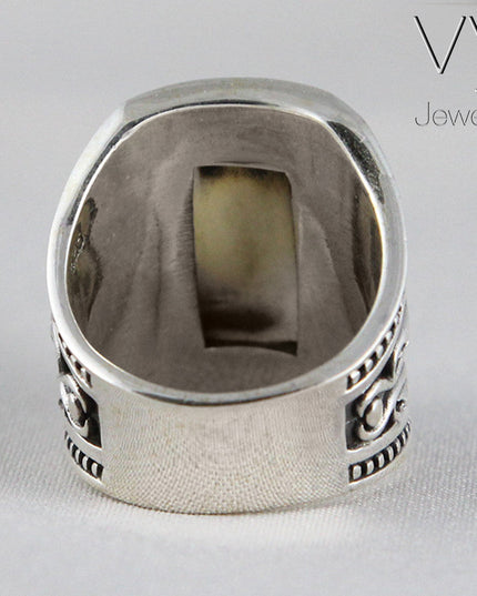 Onyx or Shell 925 Sterling Silver Signet Ring – Black Onyx or White Shell, 20x13mm Stone, Sizes 8–15, Made in Thailand