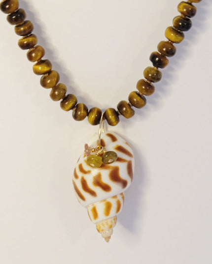 Tiger’s Eye Seashell Charm Pendant – Beaded Necklace with Tourmaline Accents & 14K Gold-Filled Clasp