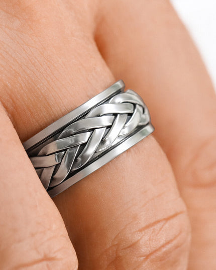 Moving Twist Spinner Ring – 925 Sterling Silver Meditation Ring, Anti-Stress Worry Band for Men & Women