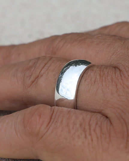 Classic Sterling Silver Band Ring – Solid 925 Silver Wedding Band, 4mm & 8mm Unisex Rings for Men & Women