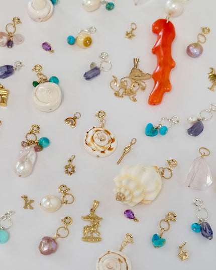 14K Gold Tennis Racket Charm – Vintage Sports Jewelry Pendant for Bracelets & Necklaces