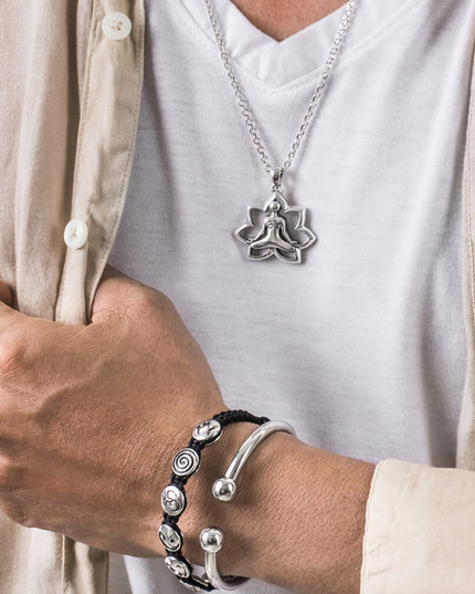 Silence Pendant – 925 Sterling Silver Meditation Necklace, Zen-Inspired Design, Anchor/Box/Rope Chain Compatible, 9g, Made in Thailand