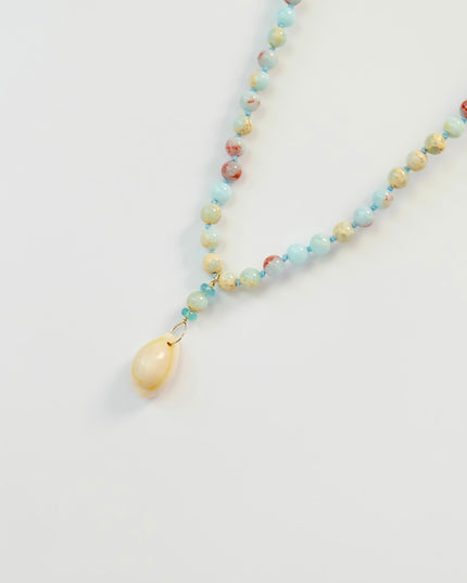 Agate Apatite Cowrie Shell Charm Necklace – Hand-Knotted 14K Gold Filled 18" Beaded Design