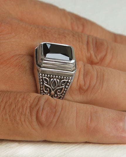 Onyx Signet 925 Sterling Silver Ring – Black Onyx 12x14mm, Sizes 8–15, Made in Thailand