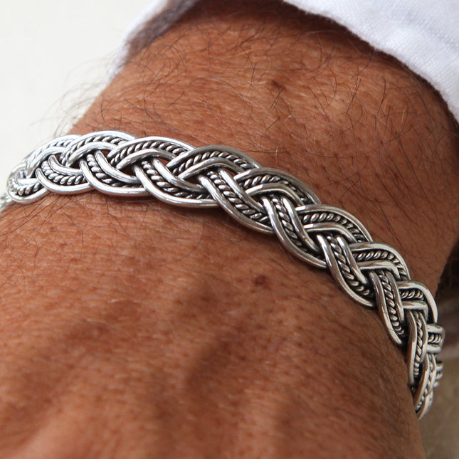 Silver Plait