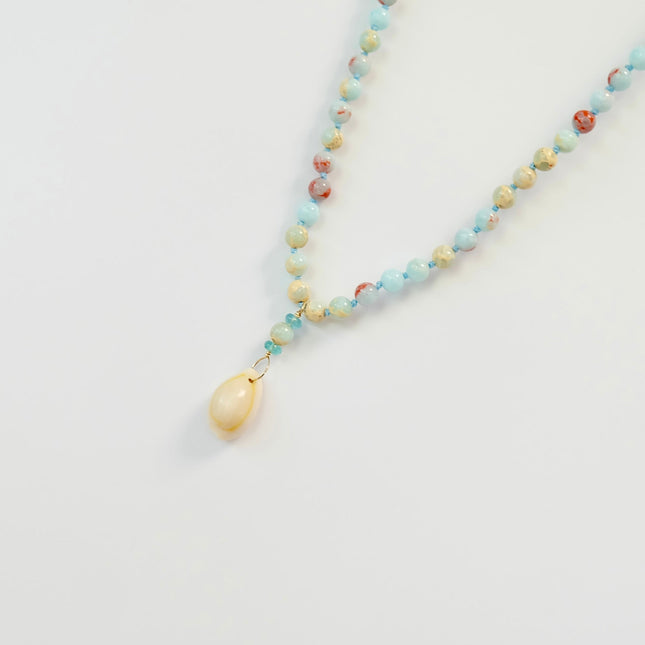 Agate Apatite Cowrie Shell Charm Necklace