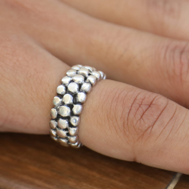 Silver Dots