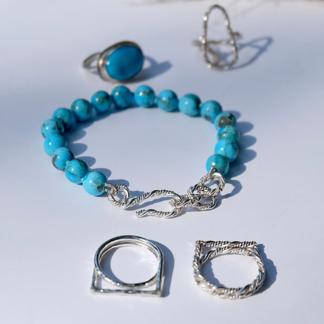 Turquoise Bead Bracelet